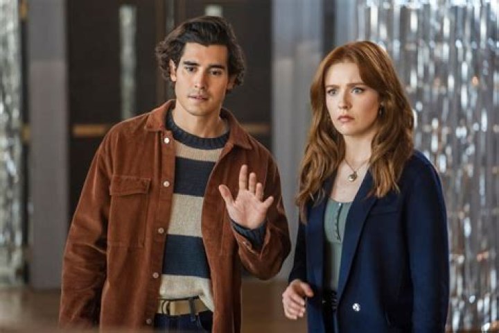 Actress who plays the title role on Nancy Drew: 2 wds.