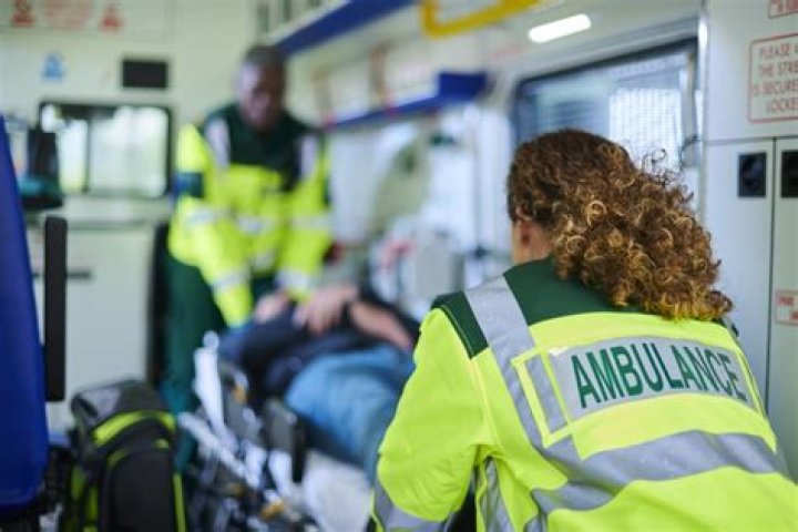 Ambulance worker: Abbr.
