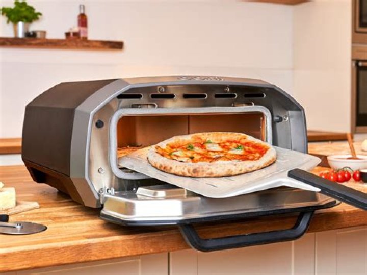 Appliance that pizza is cooked in