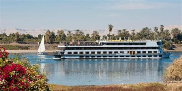 Aswan High ___ (structure on the Nile River)