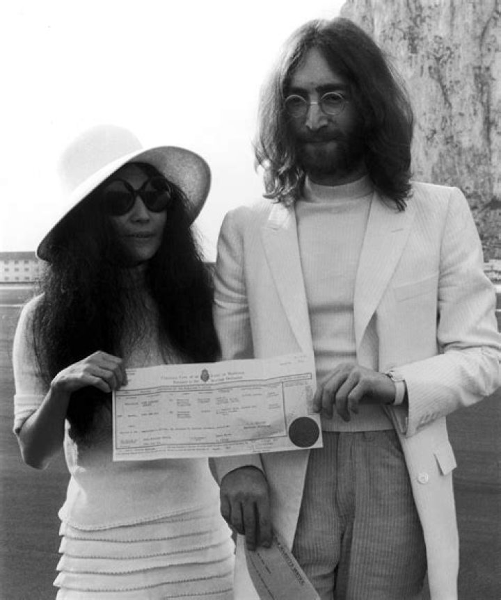 Beatle bride Yoko