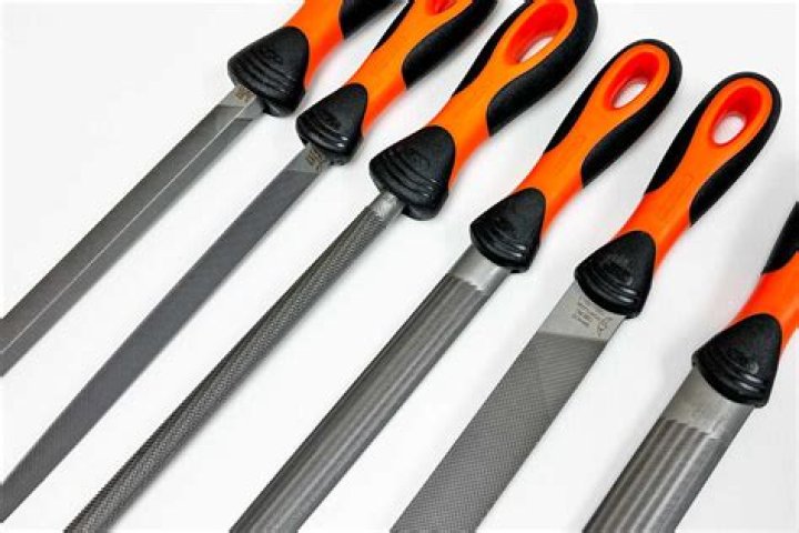 Carpenter's coarse metal file