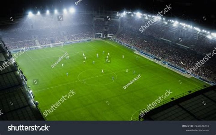 Cheer at a fútbol match