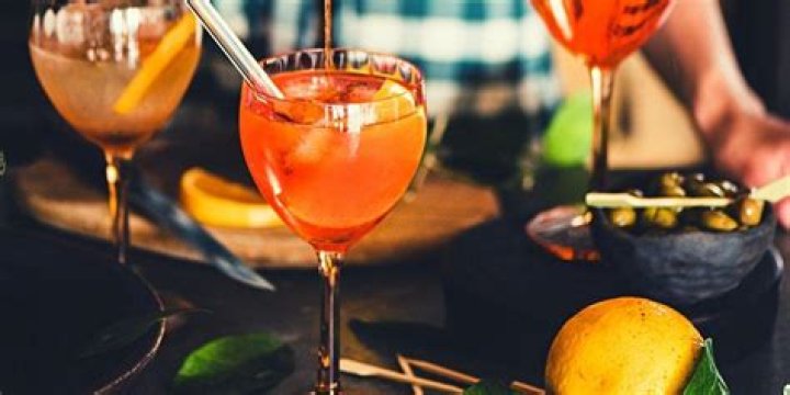 Cold blocks in a cocktail