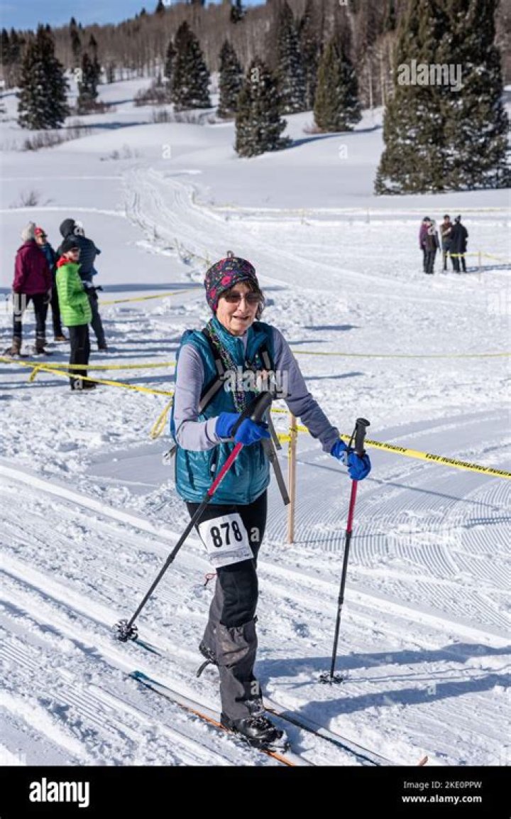 Competes in slaloming