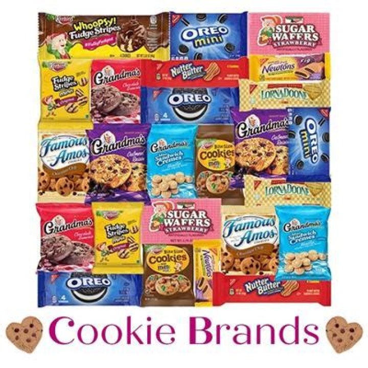 Cookie brand that offers versions with different-flavored creme centers