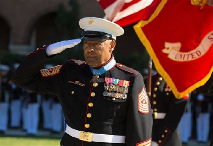 ___-de-camp (secretary to a senior officer)