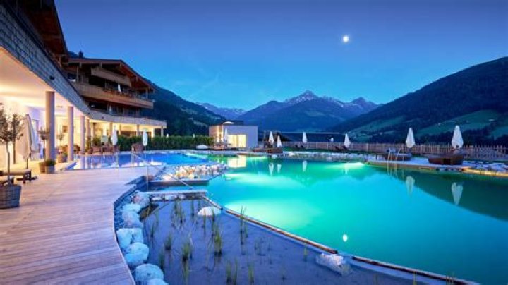 Destination ___ (some health resorts)