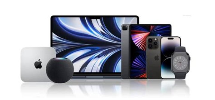 Digital assistant on Apple devices