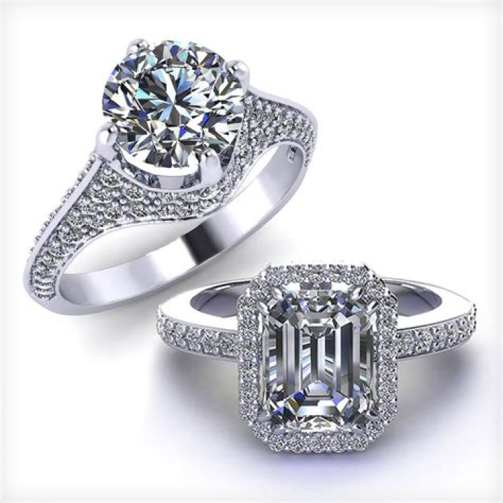 Engagement jewelry