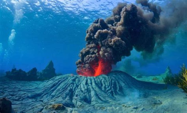 Erupt as from a volcano