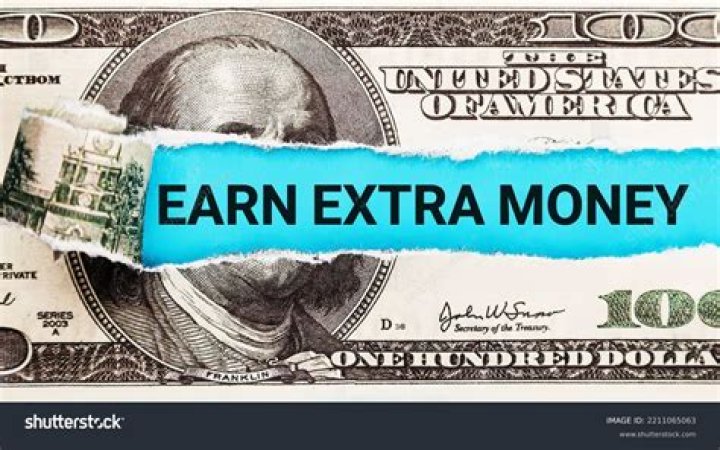 Extra money for waiters