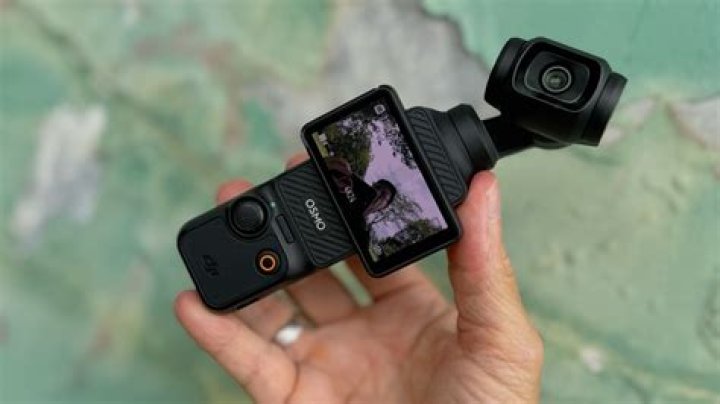 Filming device for short