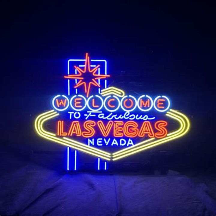Gas used in Las Vegas signs
