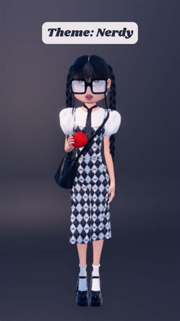 Geek ___ (rhyming term for nerdy fashions)