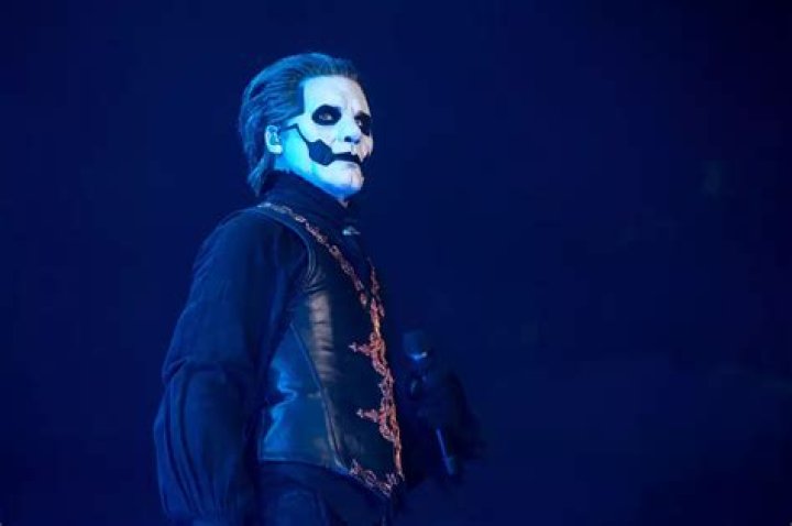 Ghost singer Henderson