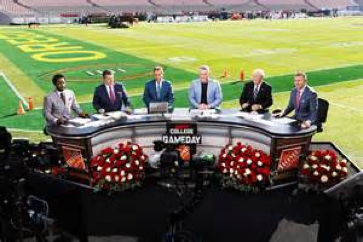 Group that oversees the Rose Bowl Game: Abbr.
