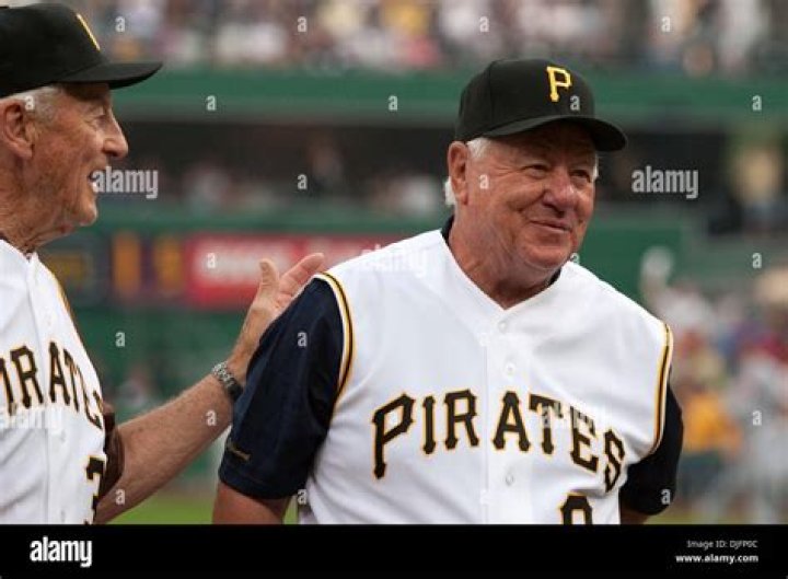 Hall of Fame second baseman who played his entire career with the Pirates (1956-1972): 2 wds.