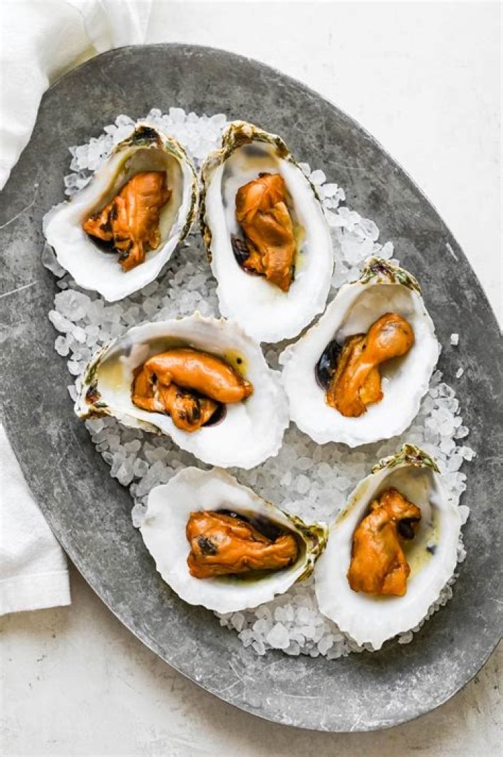 How oysters are often served
