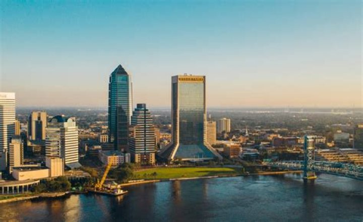 Its largest city is Jacksonville: Abbr.