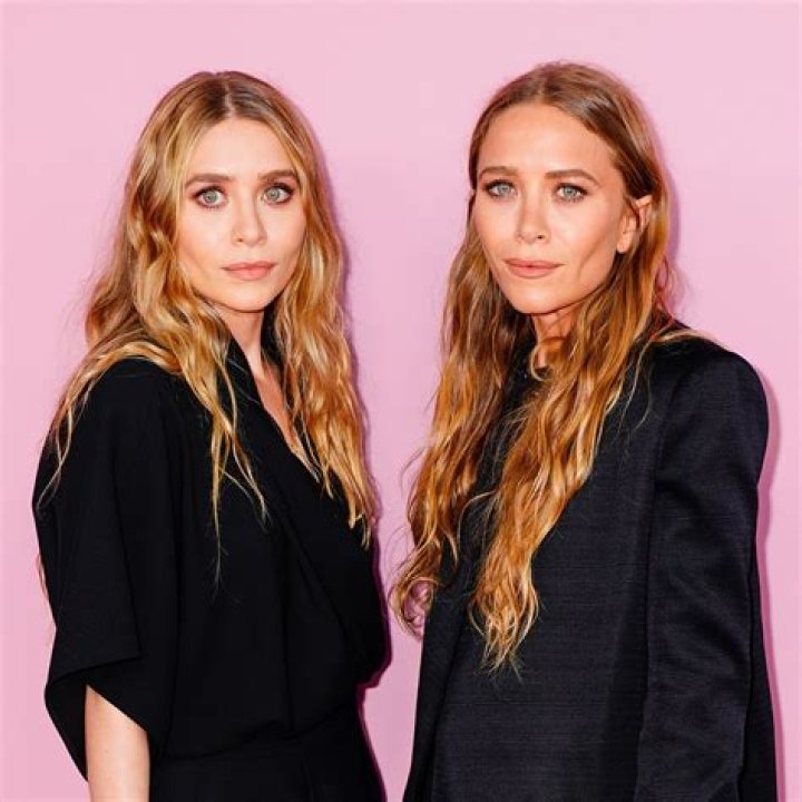 Last name of acting sisters Mary-Kate and Ashley