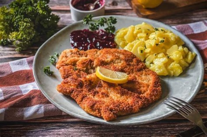 Meat in Wiener schnitzel