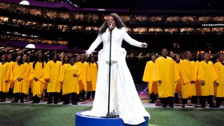 Opera singer who sang the national anthem at the Super Bowl in 2014 and received the National Medal of Arts in 2012: 2 wds.