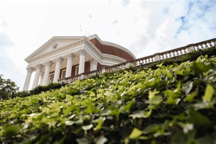 Parts of years: Abbr.