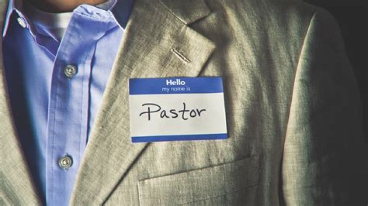 Pastor's title: Abbr.
