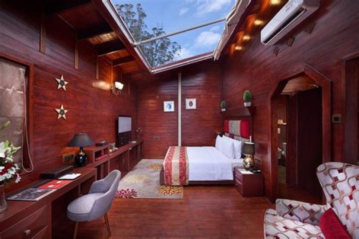 Place to stay that's more upscale than a motel