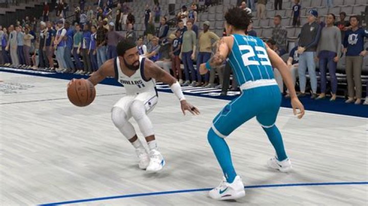 Player who won the NBA's Sixth Man Award once with the Raptors twice with the Clippers: 2 wds.