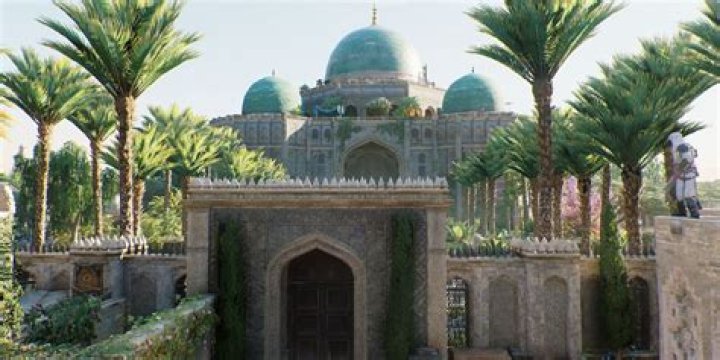 Resident of Baghdad or Basra