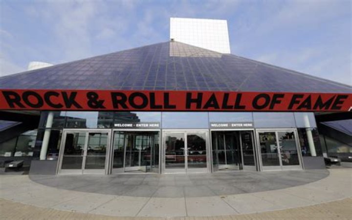 Ringo in the Rock & Roll Hall of Fame