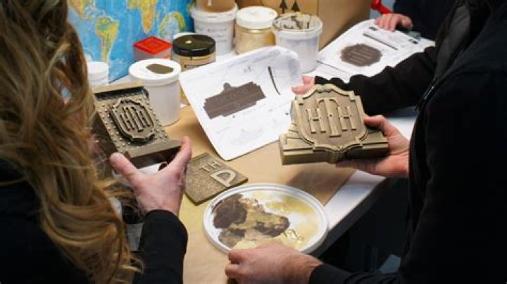 Show business elite: Hyph.