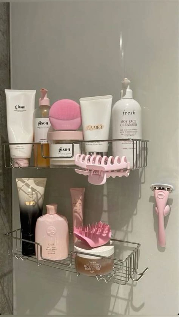 Shower ___ (item that keeps your hair dry)