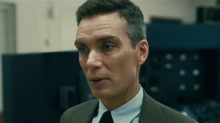 Silicon Valley actor who starred as a semifictional version of himself in 2017's The Big Sick: 2 wds.