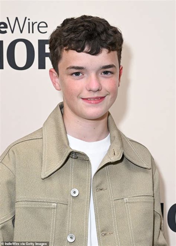 Sorry singer who's won 23 Teen Choice Awards: 2 wds.