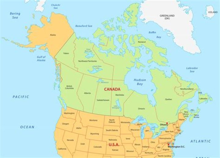 State that has a 45-mile border with Canada
