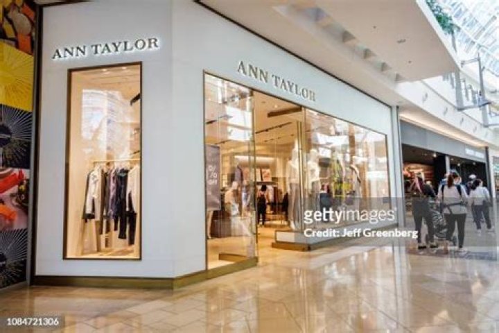 ___ Taylor (women's clothing store)
