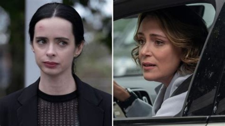 The Missing actress who plays Dr. Kira Manning in the Echoes spin-off of 18-Across: 2 wds.