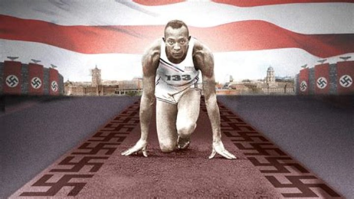 Track star Jesse of the 1936 Olympics