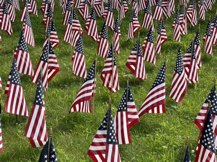 Usher's ninth #1 hit in the United States