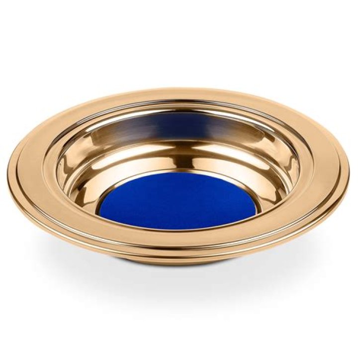 Where you might be sitting if a collection plate is passed to you