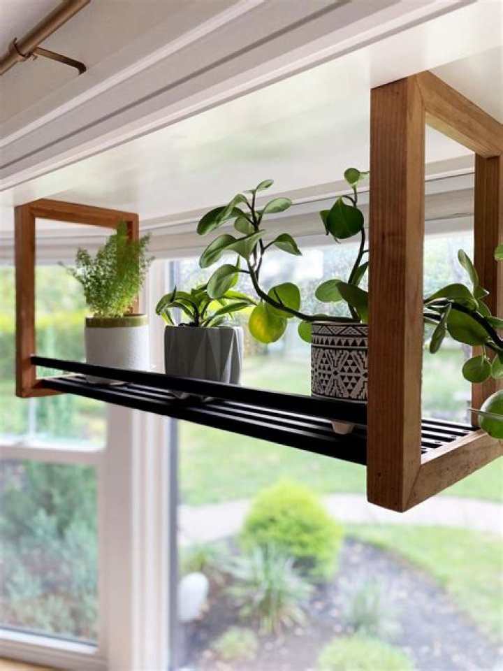 Window shelf