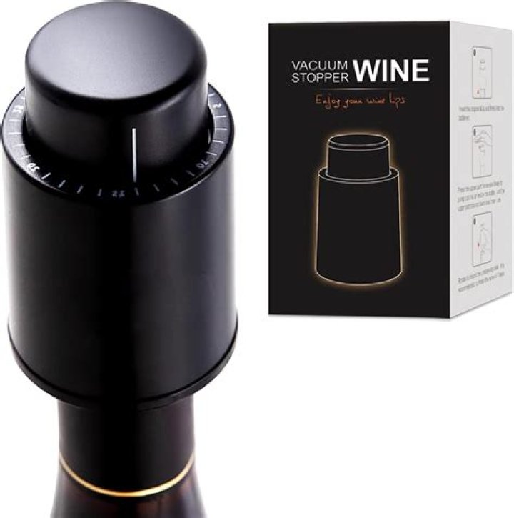 Wine bottle stopper