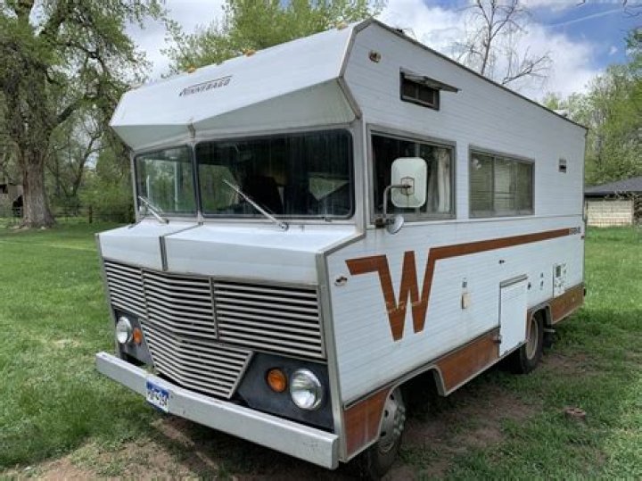 Winnebagos for example: Abbr.