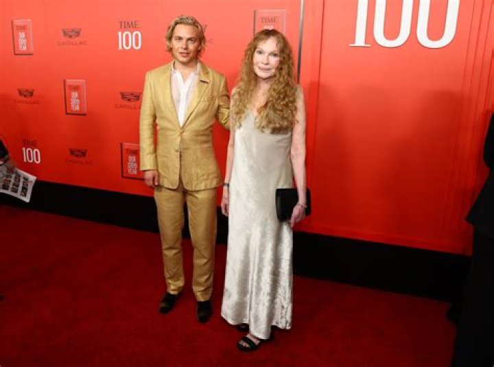 Writer Ronan Farrow to actress Mia Farrow